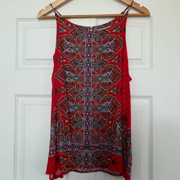 Red Paisley Women's Top - Picture 1 of 8